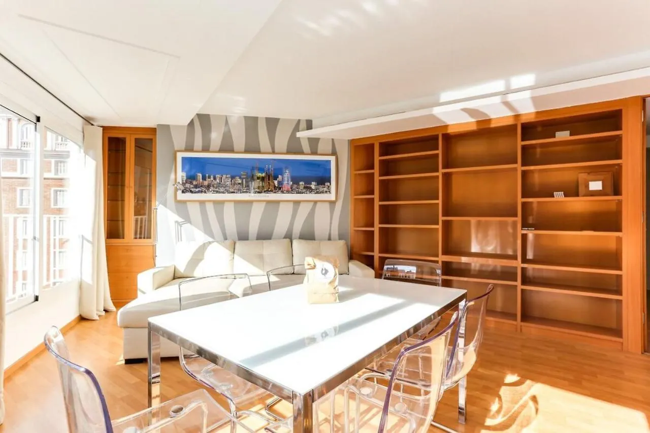 Luminous 2 Bedroom Next To Sagrada Familia Barcelona 0*,  Spain
