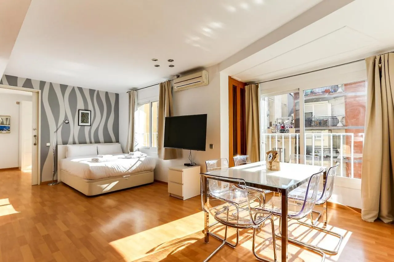 Apartment Luminous 2 Bedroom Next To Sagrada Familia Barcelona