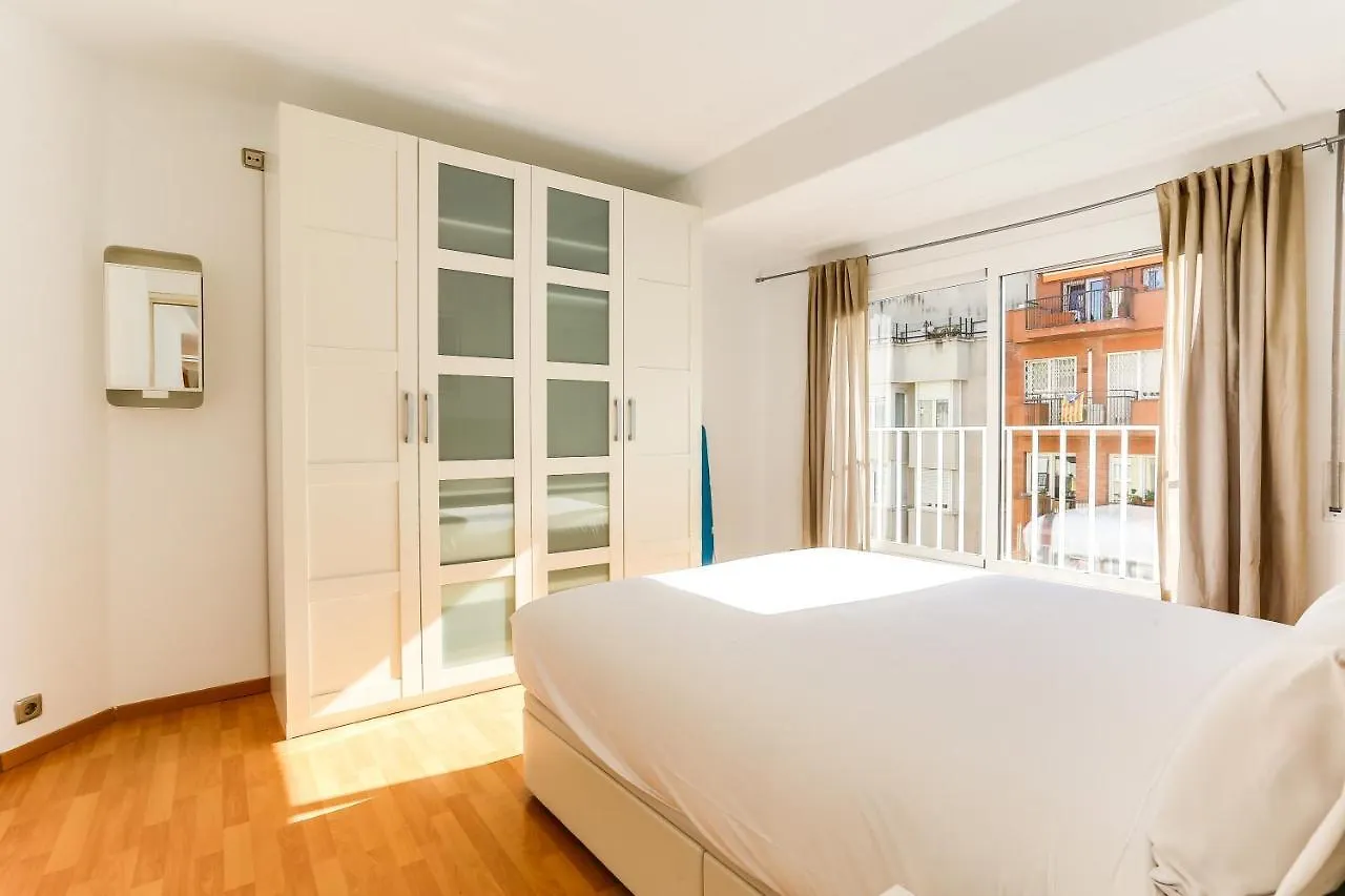 Apartment Luminous 2 Bedroom Next To Sagrada Familia Barcelona Spain